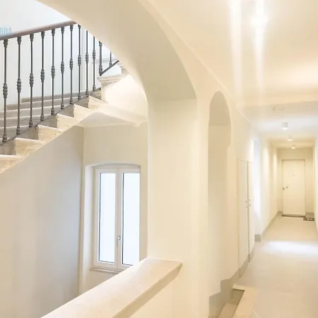 Apartment Corridoni 3b Tirabora Short Rent Trieste