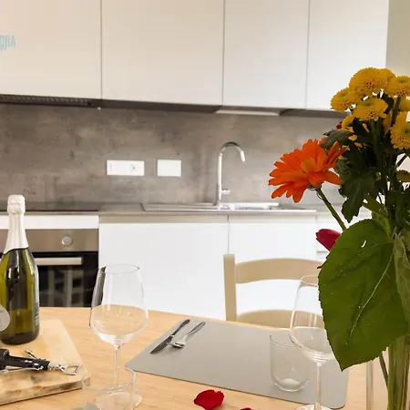 Corridoni 3b Tirabora Short Rent Appartamento *