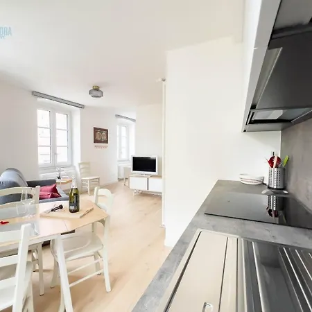 Corridoni 3b Tirabora Short Rent Appartamento