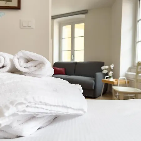 Appartamento Corridoni 3b Tirabora Short Rent Trieste