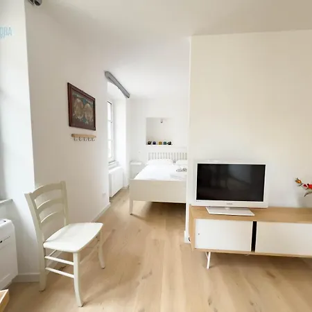 Corridoni 3b Tirabora Short Rent Trieste