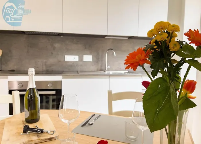 Corridoni 3b Tirabora Short Rent Apartamento *