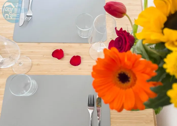 Corridoni 3b Tirabora Short Rent *