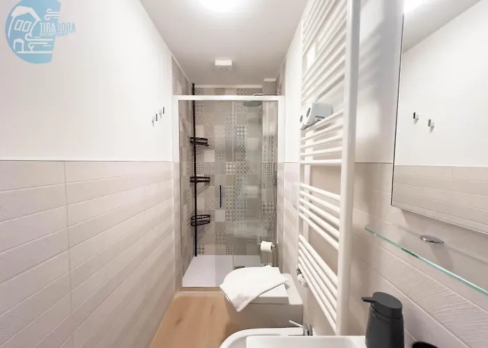 Corridoni 3b Tirabora Short Rent Apartamento